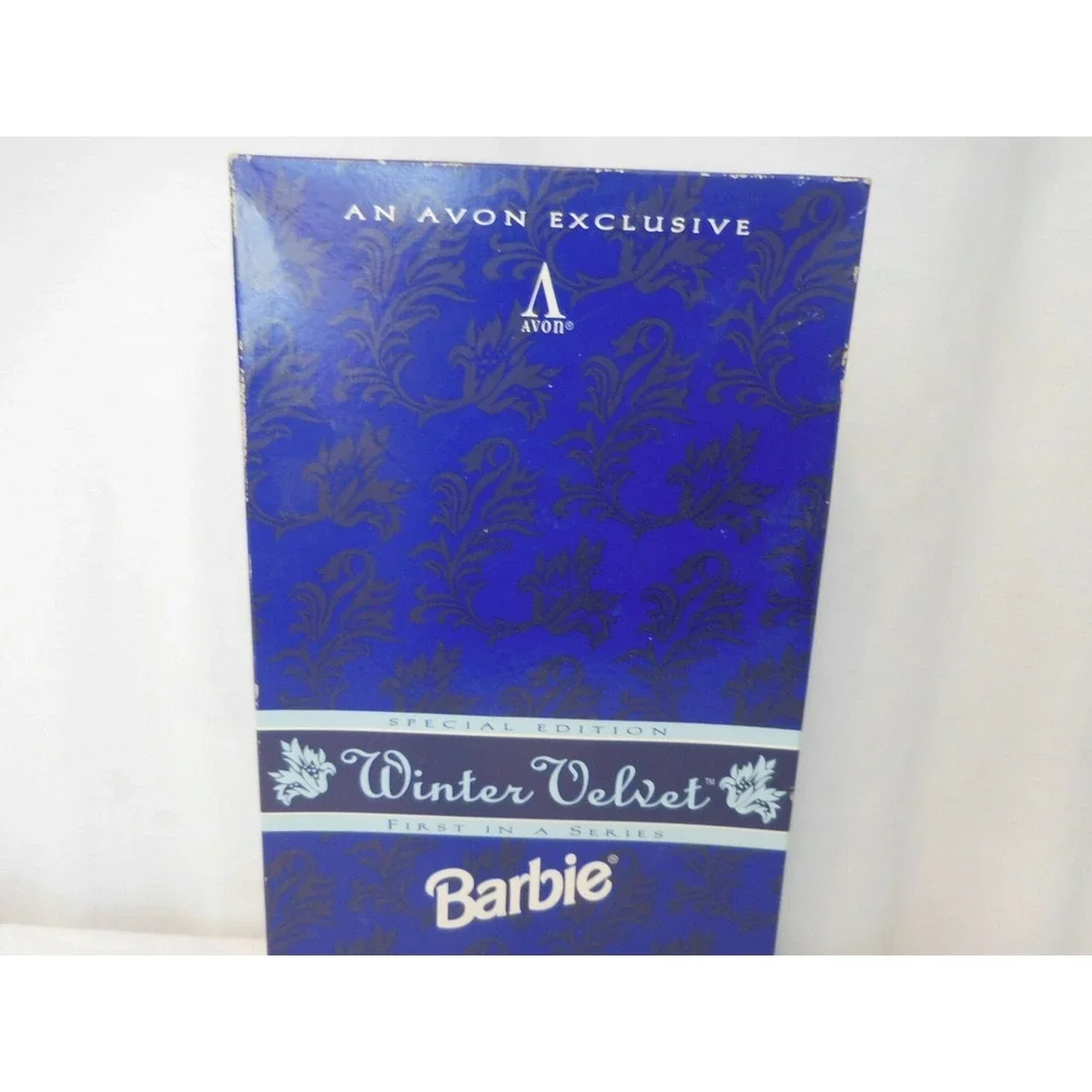 Avon Winter Velvet African American Barbie Doll‎ Special Edition Mattel 1995 NEW